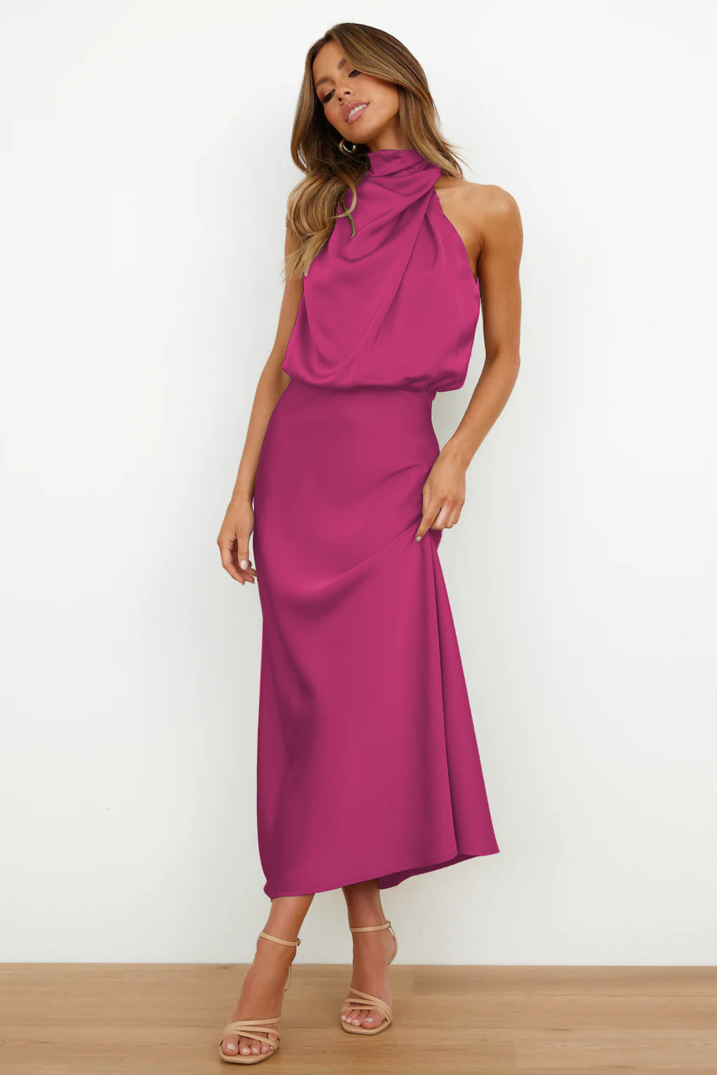 Theresa - Langes Kleid mit Halterneck