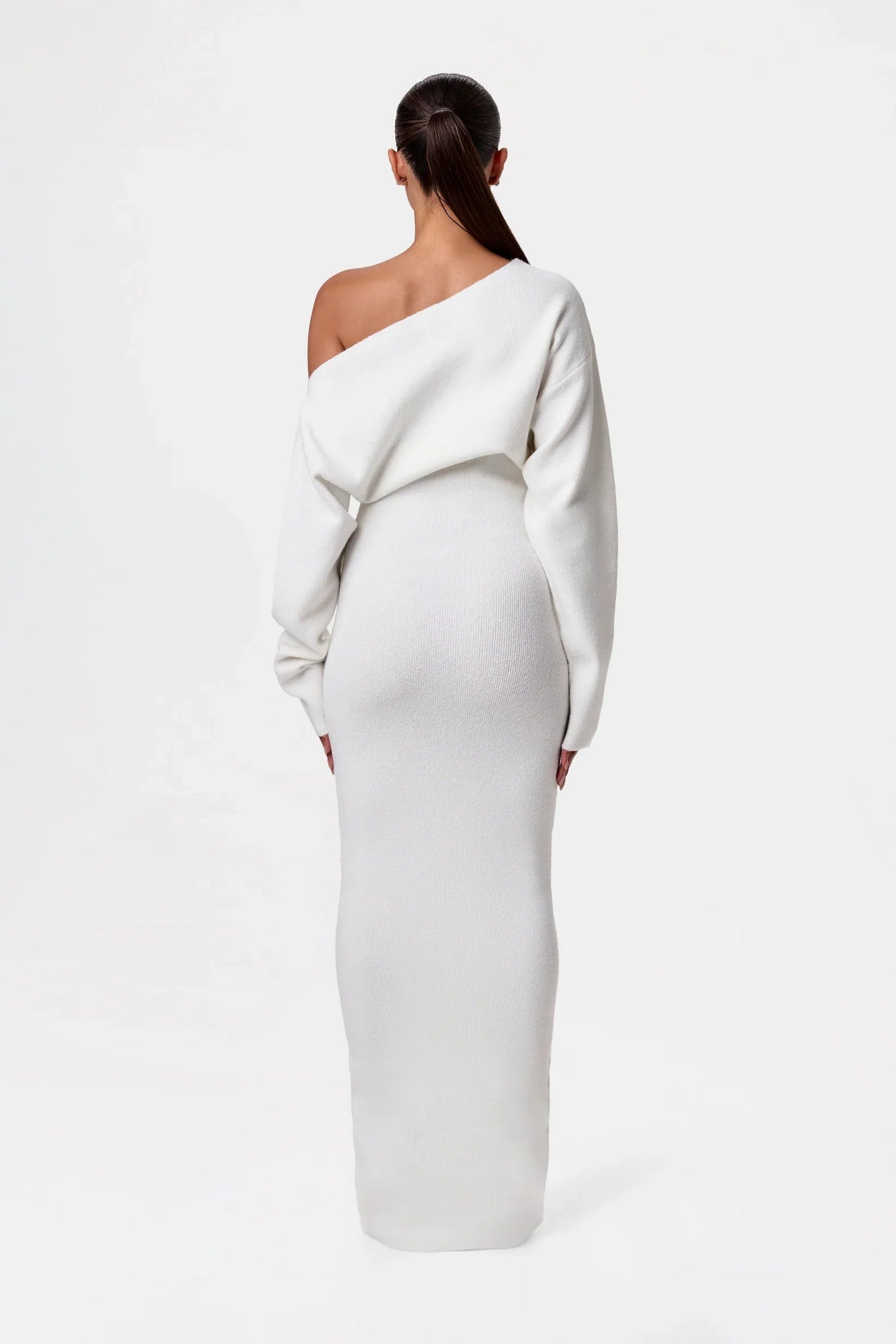 Schulterfreies Pulloverkleid